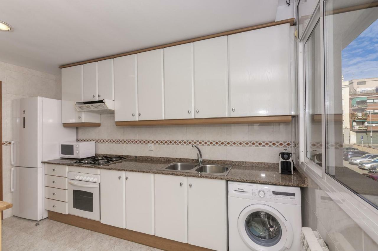 Homeholidaysrentals Salvador Пинеда-де-Мар Экстерьер фото
