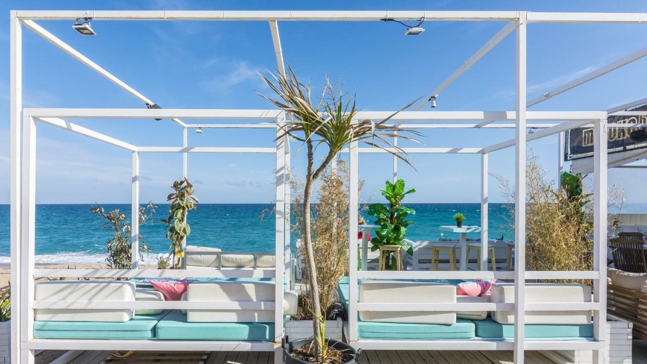 Homeholidaysrentals Salvador Пинеда-де-Мар Экстерьер фото