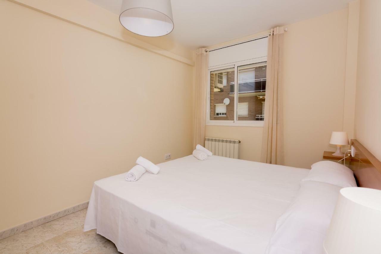 Homeholidaysrentals Salvador Пинеда-де-Мар Экстерьер фото
